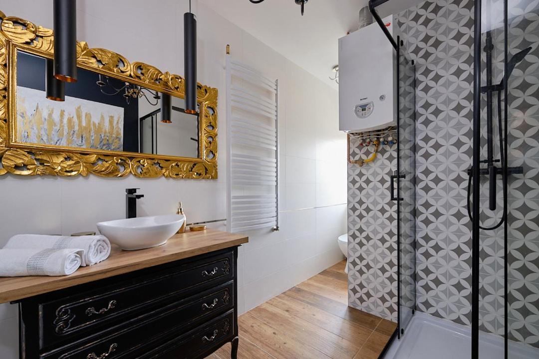 Art Apartment Szczawno Zdroj ภายนอก รูปภาพ