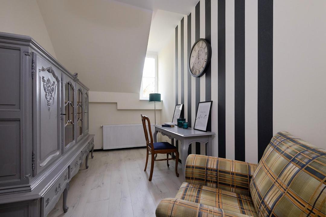 Art Apartment Szczawno Zdroj ภายนอก รูปภาพ